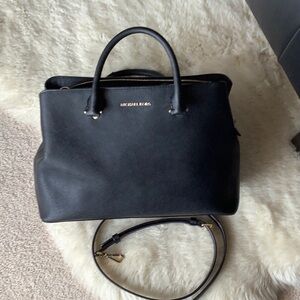 Michael Kors Savannah Satchel Black Saffiano Leather Compartment Purse Crossbody